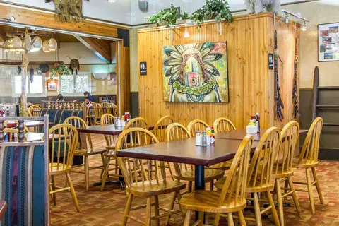 Navajoland Inn and RV Park