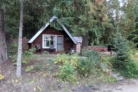 Karibu Park Cottages and Campground