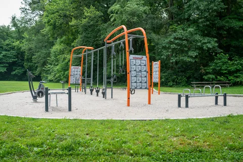 Hawthorn Park