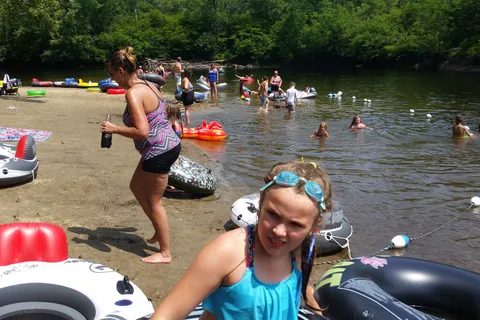 Warrensburg Travel Park & Riverfront Campground