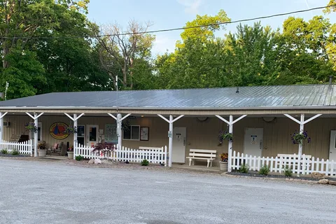 Camp Lakewood Campground