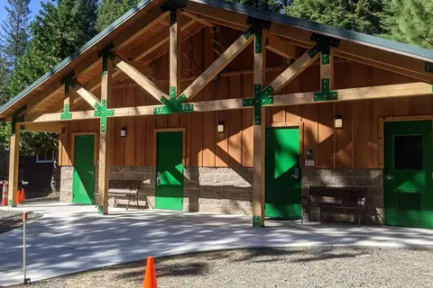 Crater Lake RV Park