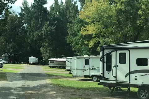 Nakatosh RV Park