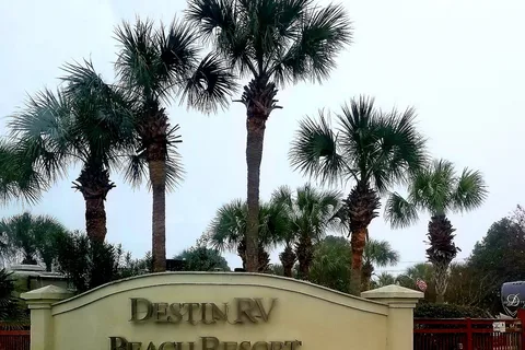 Destin RV Beach Resort
