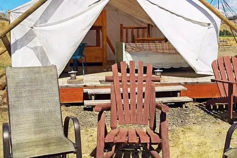 Log House RV Park and Campground