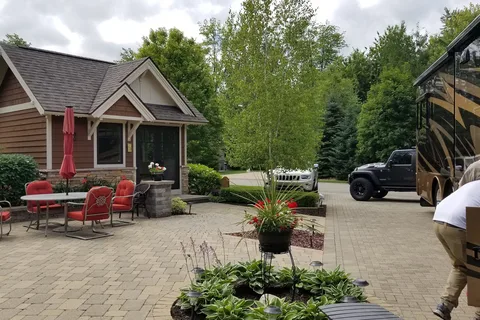 Hearthside Grove Luxury Motorcoach Resort