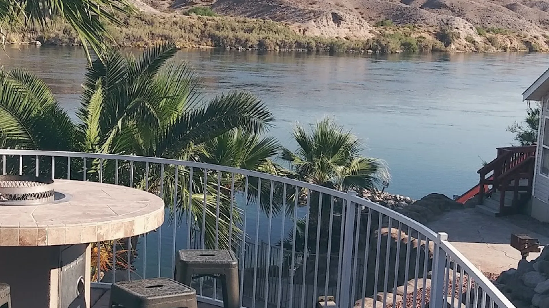 Colorado River Oasis RV Park, Bullhead City, AZ - RV Camping