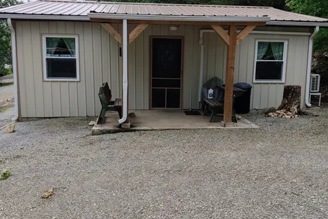 Kellers Kove Cabin and RV Resort