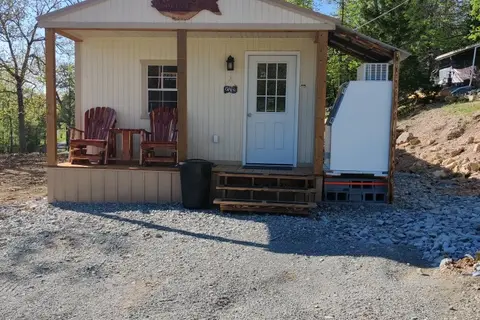 Kellers Kove Cabin and RV Resort