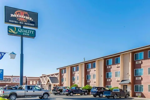 Model T Casino Hotel