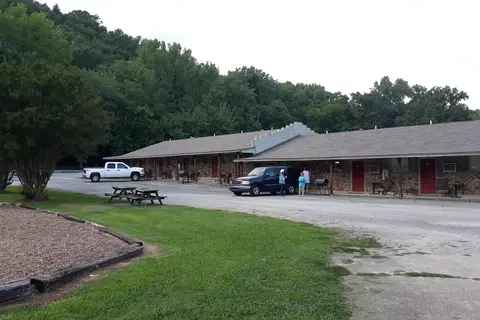 Jacks Fishing Resort