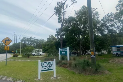Snow's Cut RV Retreat