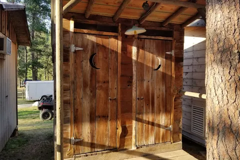 Nemo Guest Ranch