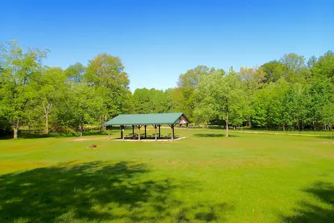 Ludington East / Pere Marquette River KOA Holiday