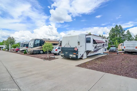 Venture In RV Resort