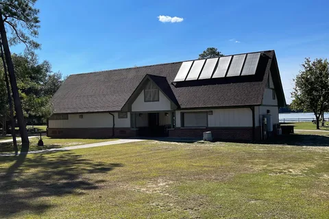 Jones Lake State Park