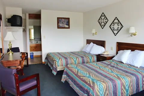 Roger's Campground and Motel