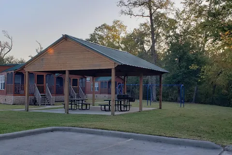Bayou Bend RV Resort