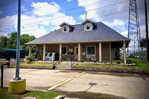 Bayou Bend RV Resort