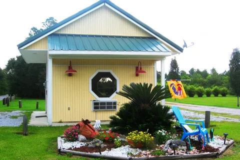 Bay Hide Away RV Park And Campground
