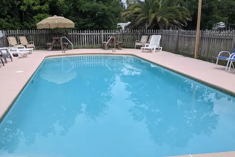 Bay Hide Away RV Park And Campground