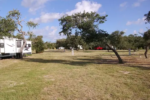 Hidden Oaks RV Resort