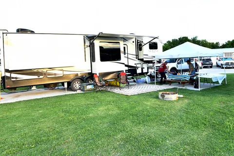 Monkey Island RV Resort and Cabins