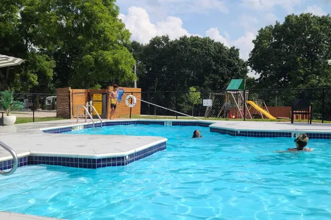 Lebanon / Bennett Spring KOA Holiday