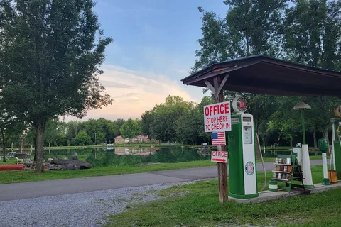 Around Pond RV Park
