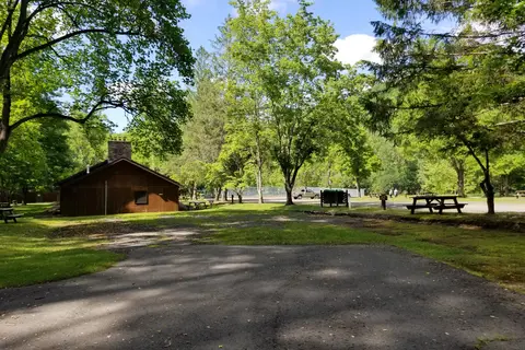 Cedar Creek State Park