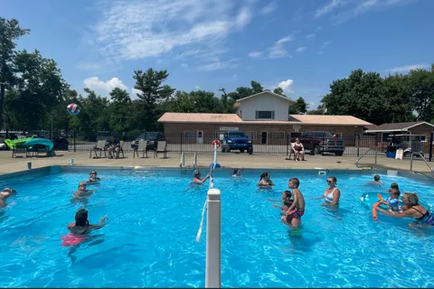 Diamond Lake Resort