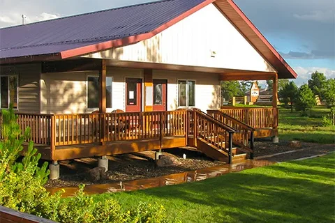 Mountain Landing Suites and RV Park