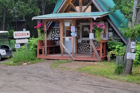 Camping La Cedriere