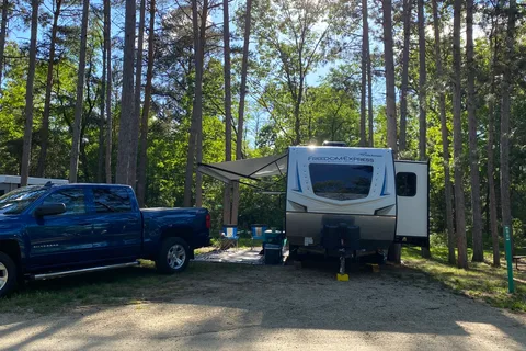 Buffalo Lake Camping Resort