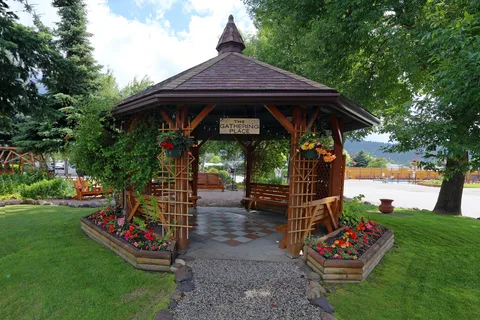 Holiday Park RV Resort