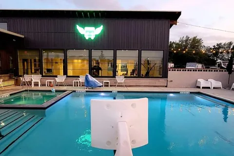 Eric & Jay's RV Resort