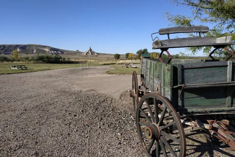 Chimney Rock Pioneer Crossing