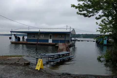 Lakeside Campground and Marina