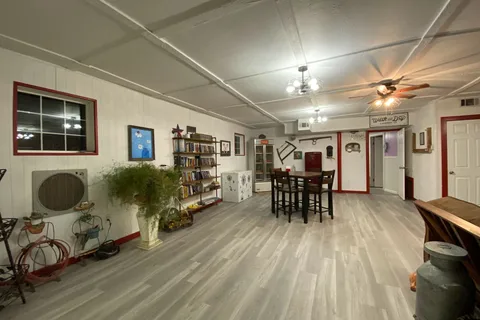 Red Barn RV Park