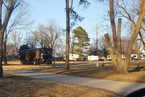 Country Hollow RV Lodge