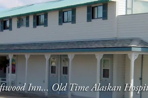 Driftwood Inn & RV Park