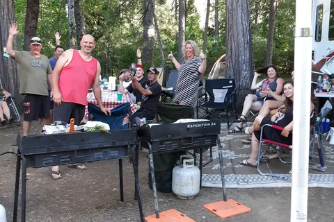 Coffee Creek Campground and RV Park
