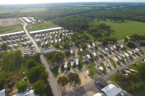 I-35 RV Park & Campground