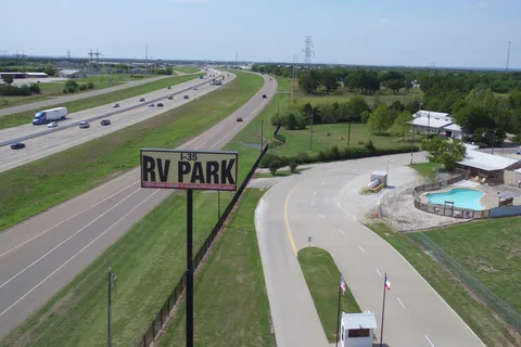 I-35 RV Park & Campground
