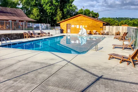 Ripplin Waters RV Park and Cabin Rentals