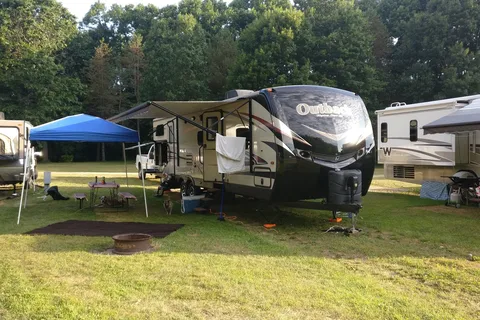 Oak Shores Campground