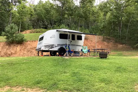 Cardinal Ridge Farm RV and B