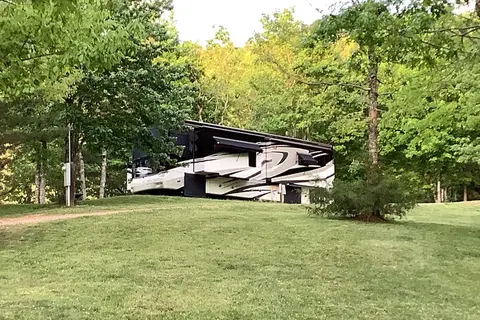 Cardinal Ridge Farm RV and B