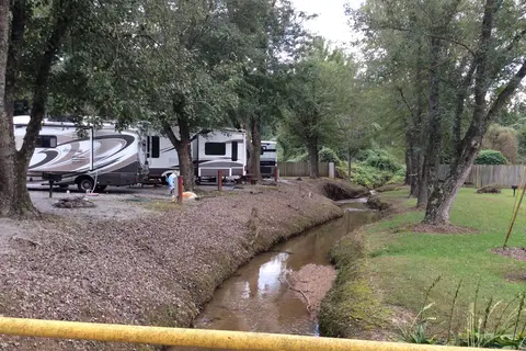 Cross Creek Campground and Cabins