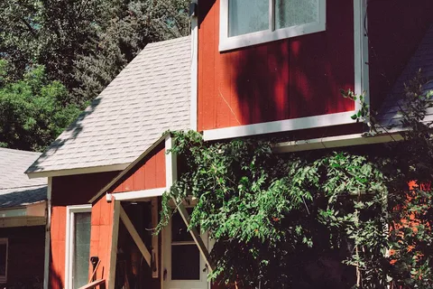 Foothills Motel and Campground